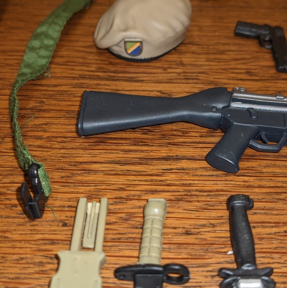 G.I. Joe, 75th Ranger Regiment, 12" Action Figure - Picture 14 of 16